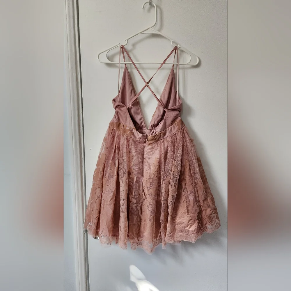 Luxxel Dusty Rose Floral Tulle Dress (sz small/petite) - Picture 4 of 16